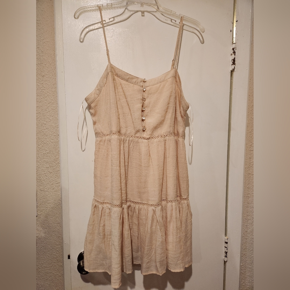 Beautiful dress!!